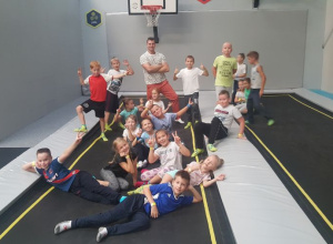 Wycieczka do parku trampolin